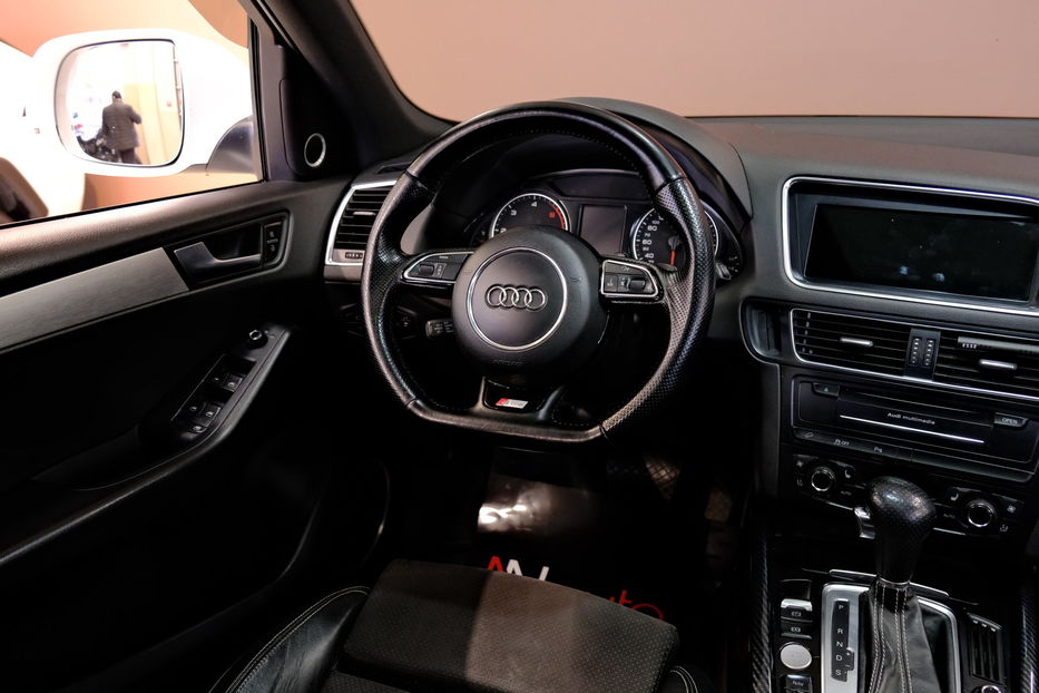 Продам Audi Q5 2012 года в Одессе
