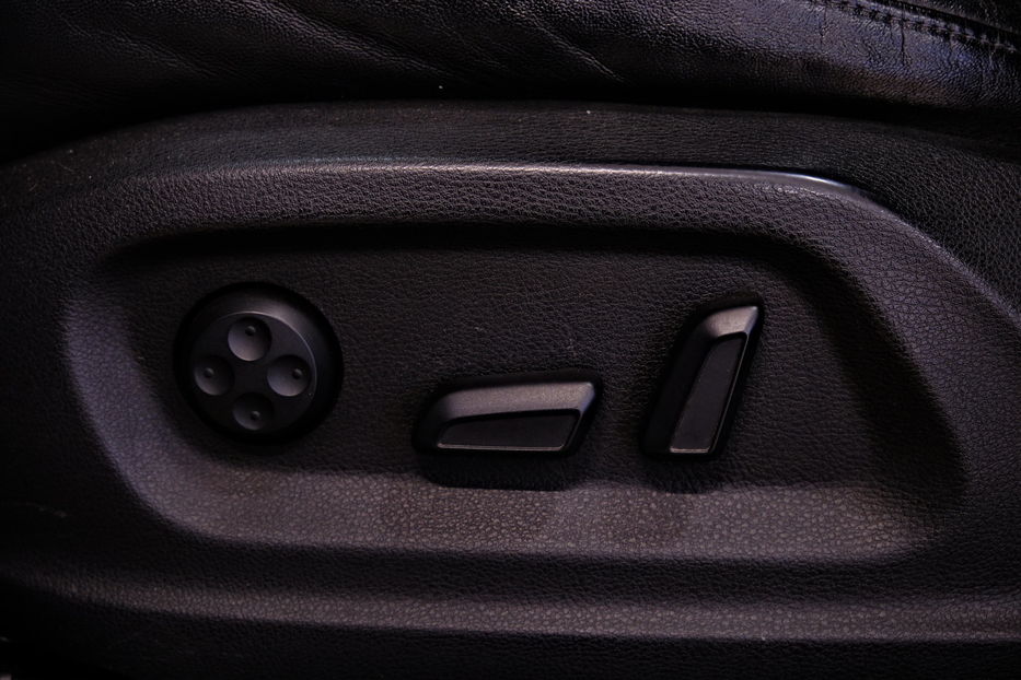 Продам Audi Q5 2012 года в Одессе