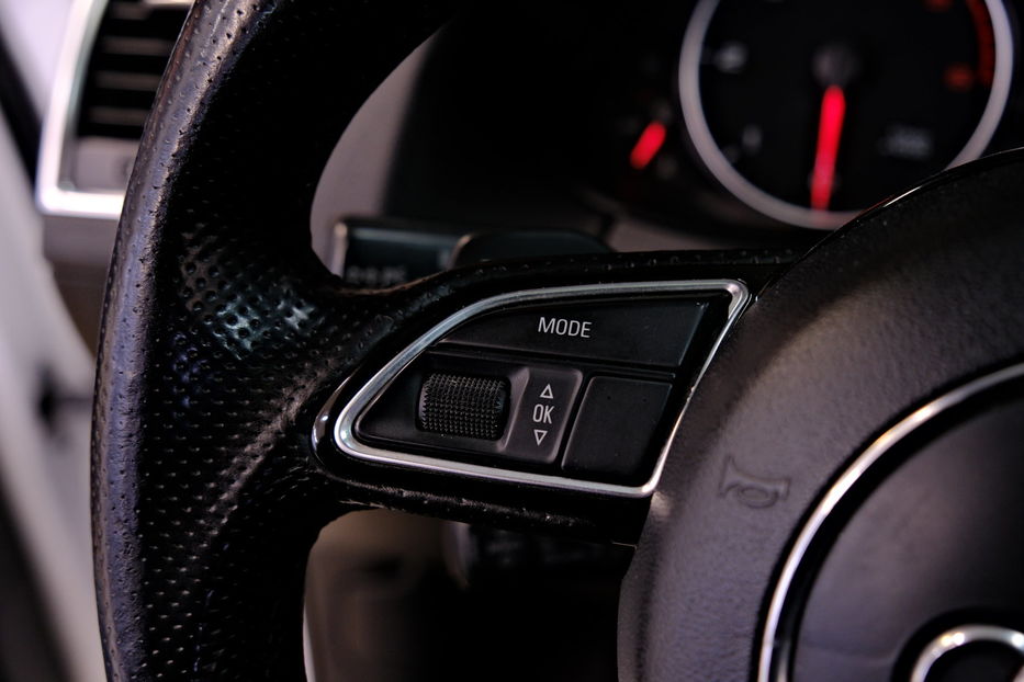 Продам Audi Q5 2012 года в Одессе