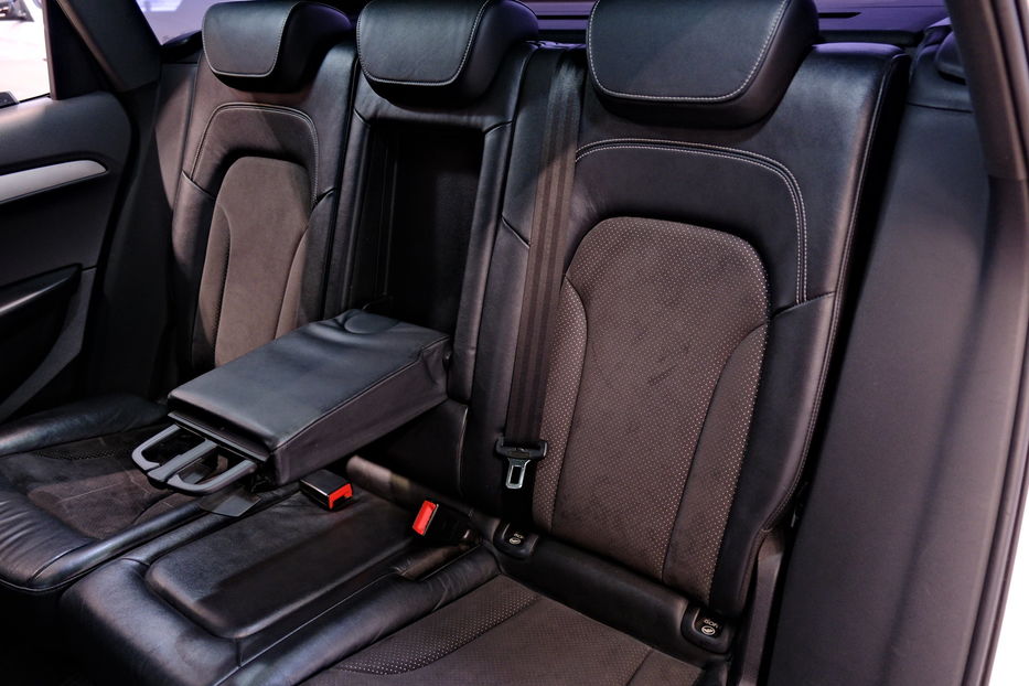 Продам Audi Q5 2012 года в Одессе