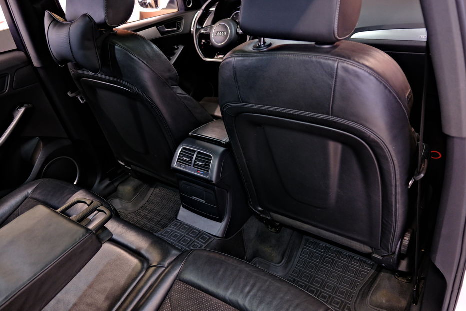 Продам Audi Q5 2012 года в Одессе