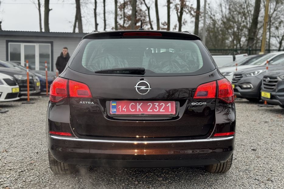 Продам Opel Astra J COMIS 2012 года в г. Умань, Черкасская область