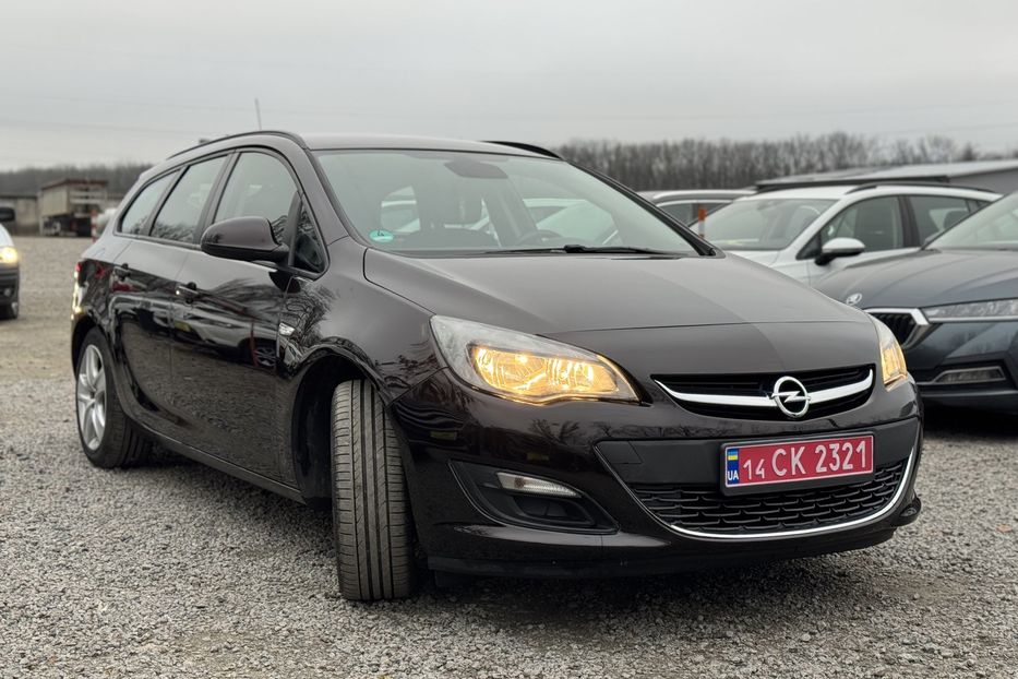 Продам Opel Astra J COMIS 2012 года в г. Умань, Черкасская область