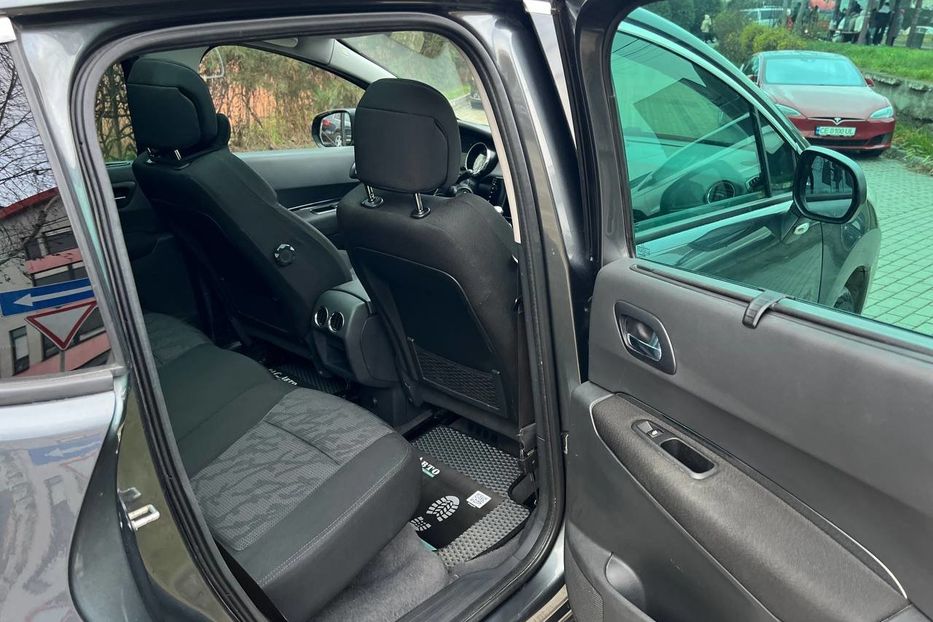 Продам Peugeot 3008 2010 года в Черновцах