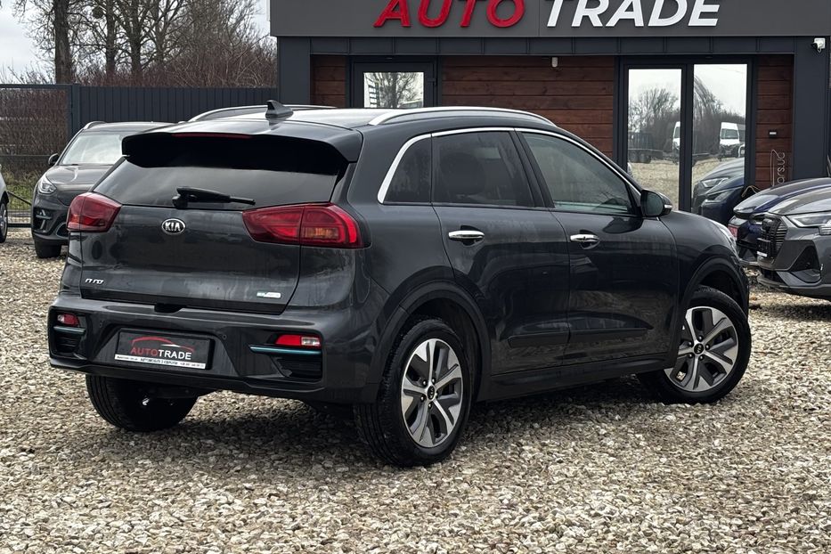 Продам Kia Niro 64квт авто у Львові 2021 года в Львове