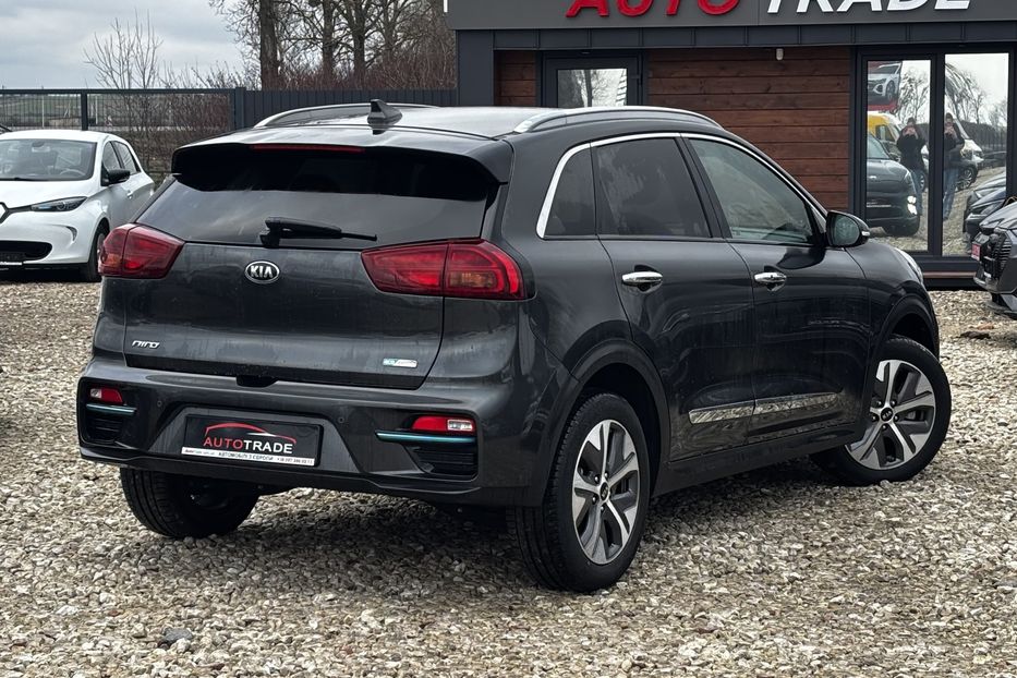 Продам Kia Niro 64 квт  авто у Львові  2021 года в Львове