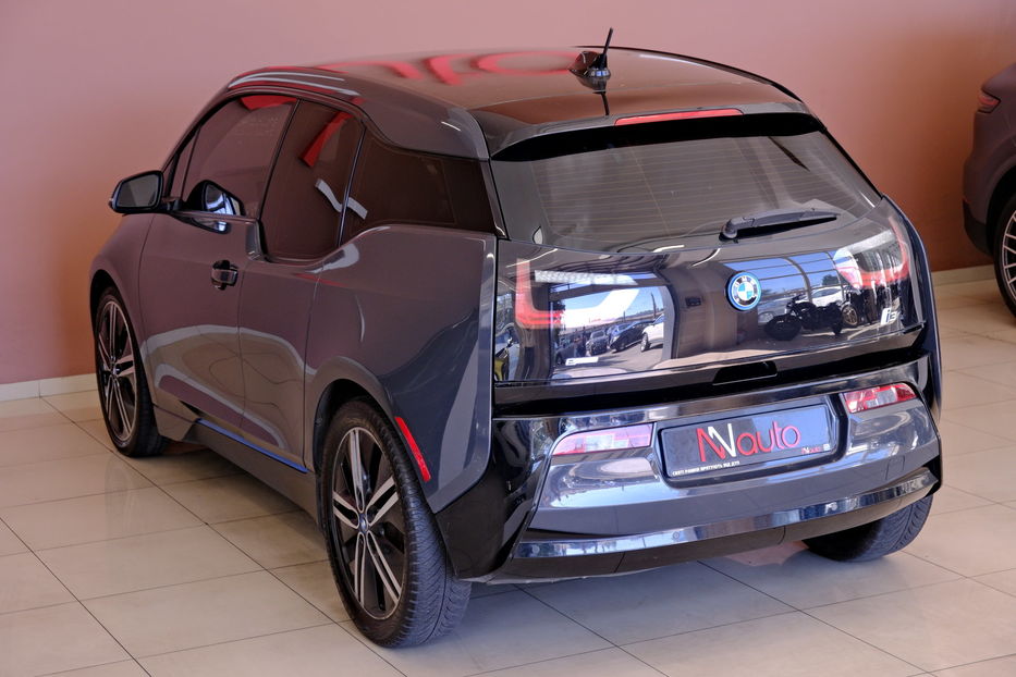 Продам BMW I3 2015 года в Одессе