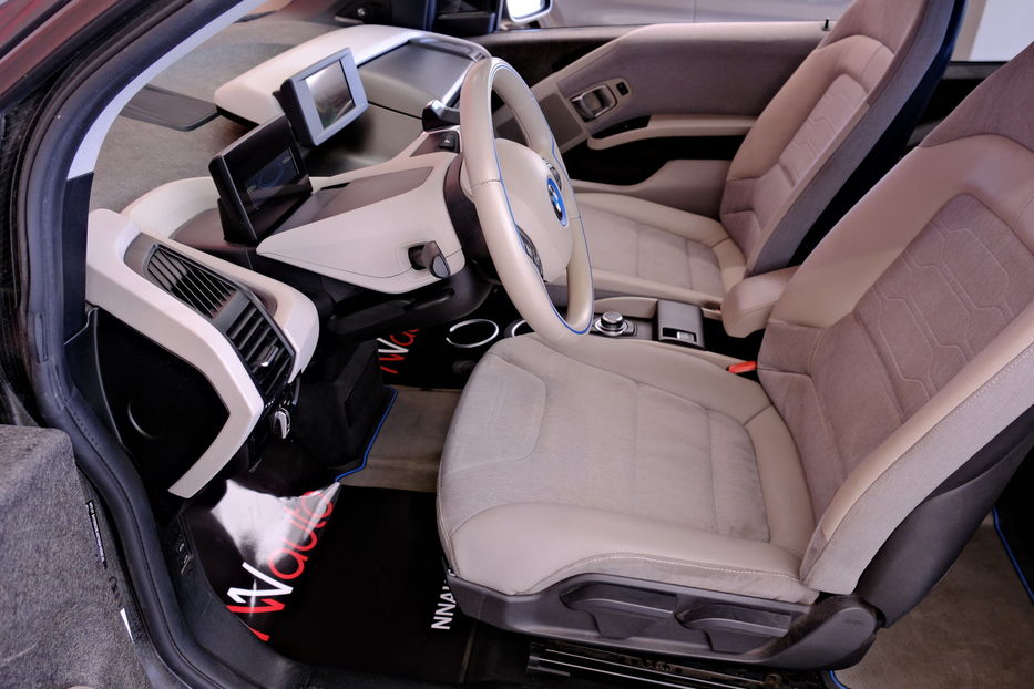 Продам BMW I3 2015 года в Одессе