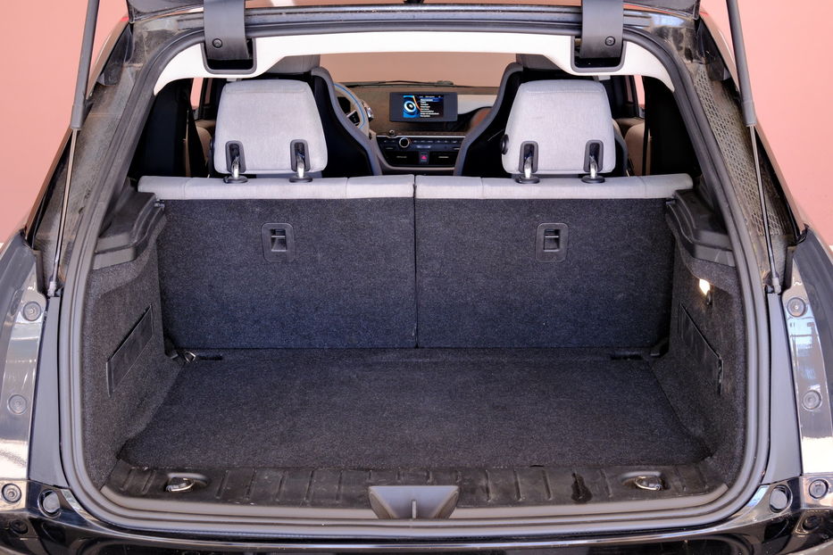 Продам BMW I3 2015 года в Одессе