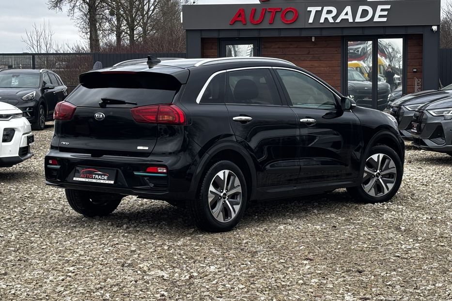 Продам Kia Niro 64квт авто у Львові 2021 года в Львове