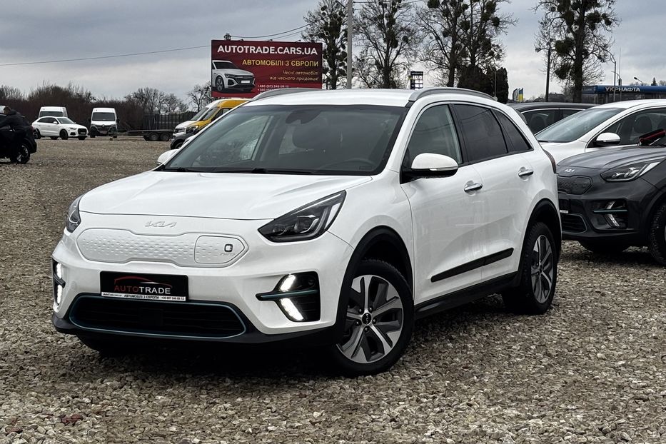 Продам Kia Niro 64 kwt авто у Львові 2022 года в Львове