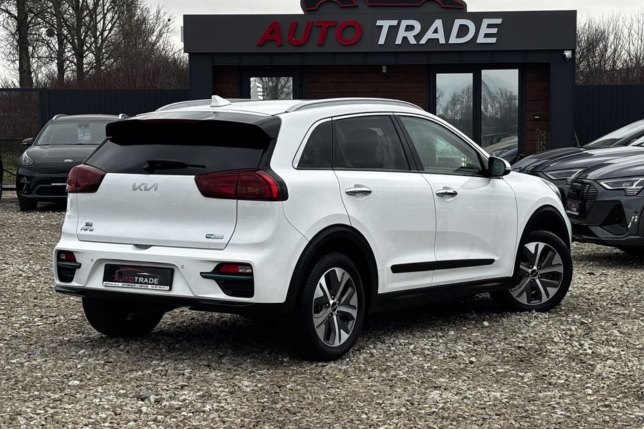 Продам Kia Niro 64 kwt авто у Львові 2022 года в Львове