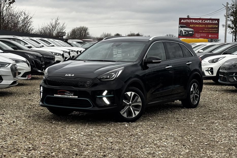 Продам Kia Niro 64 KW авто у Львові  2022 года в Львове