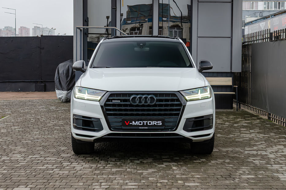 Продам Audi Q7 3.0TFSI QUATTRO 2016 года в Киеве