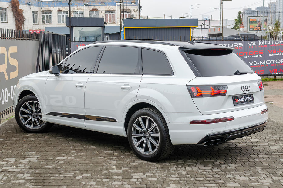 Продам Audi Q7 3.0TFSI QUATTRO 2016 года в Киеве