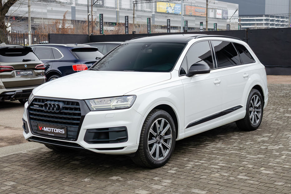 Продам Audi Q7 3.0TFSI QUATTRO 2016 года в Киеве