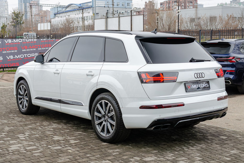 Продам Audi Q7 3.0TFSI QUATTRO 2016 года в Киеве