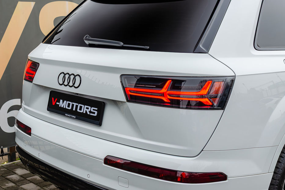 Продам Audi Q7 3.0TFSI QUATTRO 2016 года в Киеве