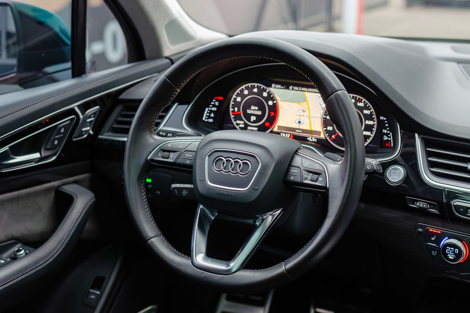 Продам Audi Q7 3.0TFSI QUATTRO 2016 года в Киеве