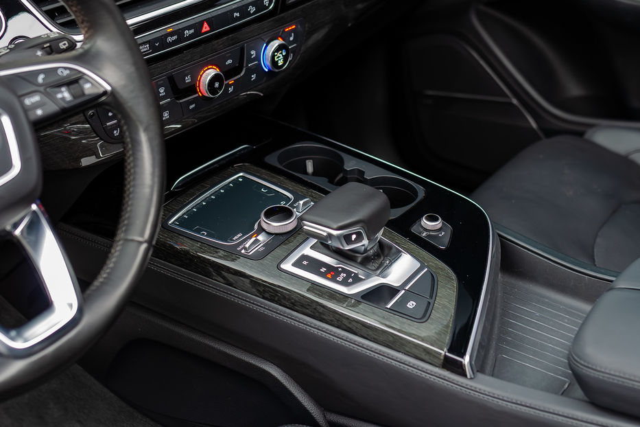 Продам Audi Q7 3.0TFSI QUATTRO 2016 года в Киеве