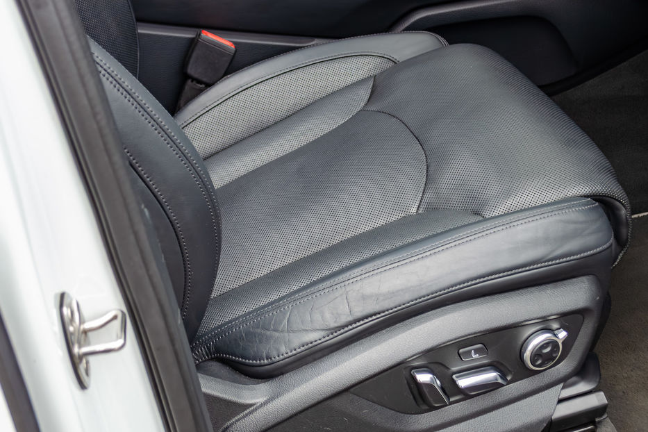 Продам Audi Q7 3.0TFSI QUATTRO 2016 года в Киеве