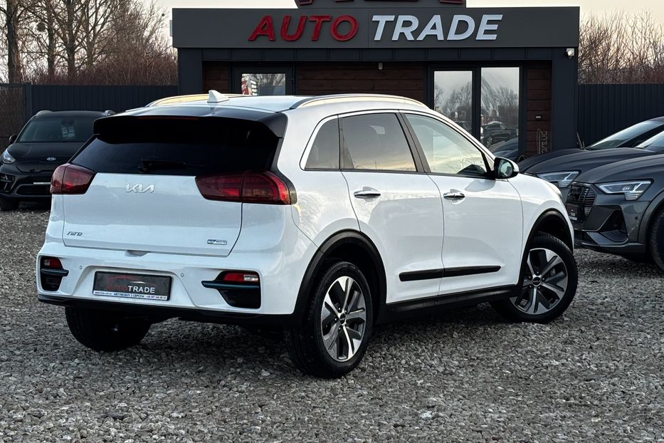 Продам Kia Niro 64 KW авто у Львові   2022 года в Львове