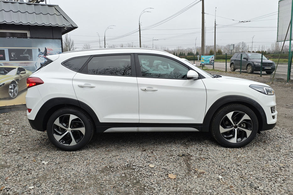 Продам Hyundai Tucson 2.4 GDI АТ (181 к.с.) 2018 года в Киеве