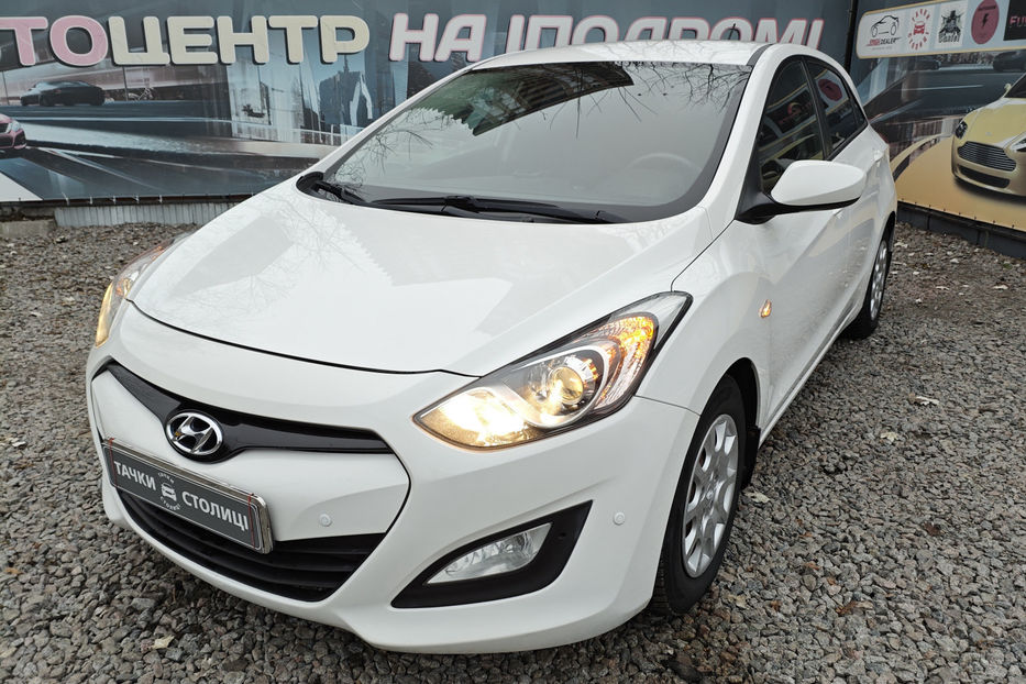 Продам Hyundai i30  1.4 MT (107 к.с.) 2013 года в Киеве