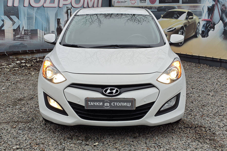 Продам Hyundai i30  1.4 MT (107 к.с.) 2013 года в Киеве