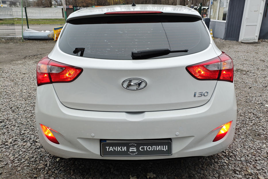 Продам Hyundai i30  1.4 MT (107 к.с.) 2013 года в Киеве