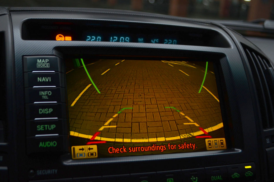 Продам Toyota Land Cruiser 200 4.5 TD 4WD AT (235 л.с.) 2010 года в Киеве