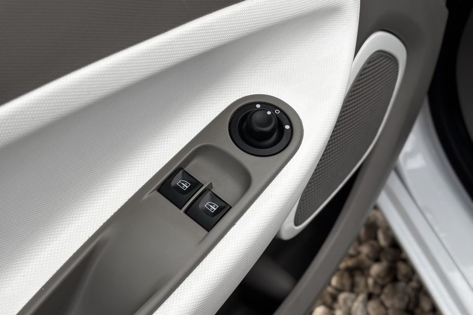 Продам Renault Zoe резерв 2018 года в Львове