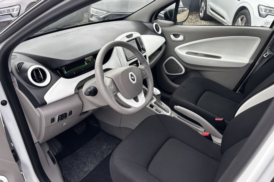 Продам Renault Zoe резерв 2018 года в Львове