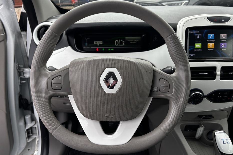 Продам Renault Zoe резерв 2018 года в Львове