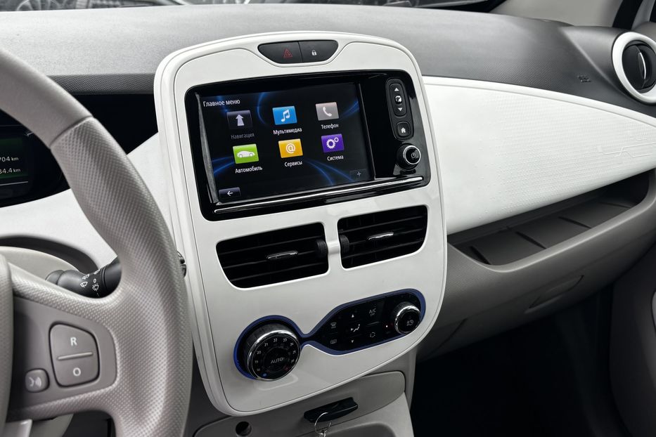 Продам Renault Zoe резерв 2018 года в Львове