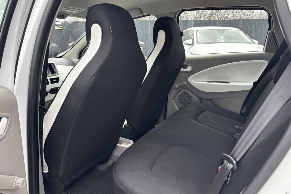 Продам Renault Zoe резерв 2018 года в Львове