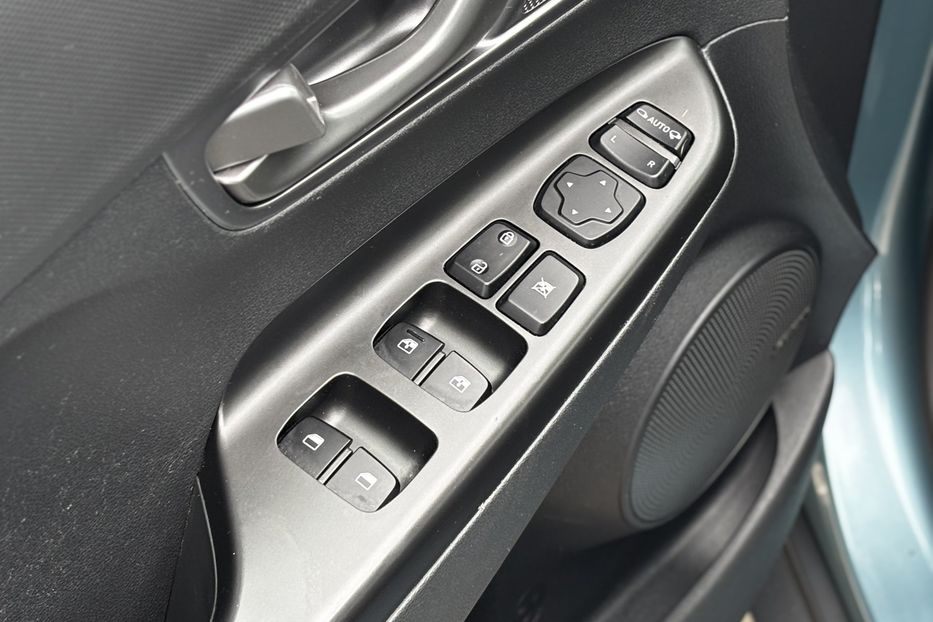 Продам Hyundai Kona 64 KW авто у Львові  2020 года в Львове