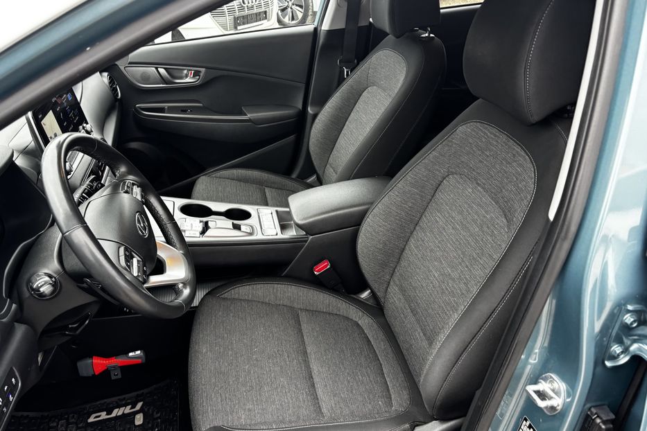 Продам Hyundai Kona 64 KW авто у Львові  2020 года в Львове