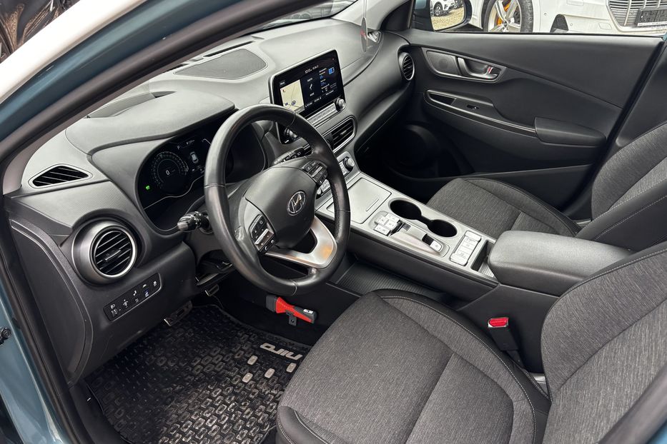 Продам Hyundai Kona 64 KW авто у Львові  2020 года в Львове