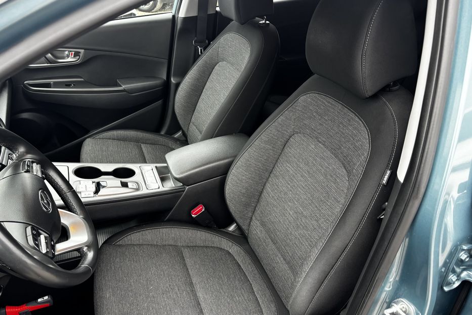 Продам Hyundai Kona 64 KW авто у Львові  2020 года в Львове