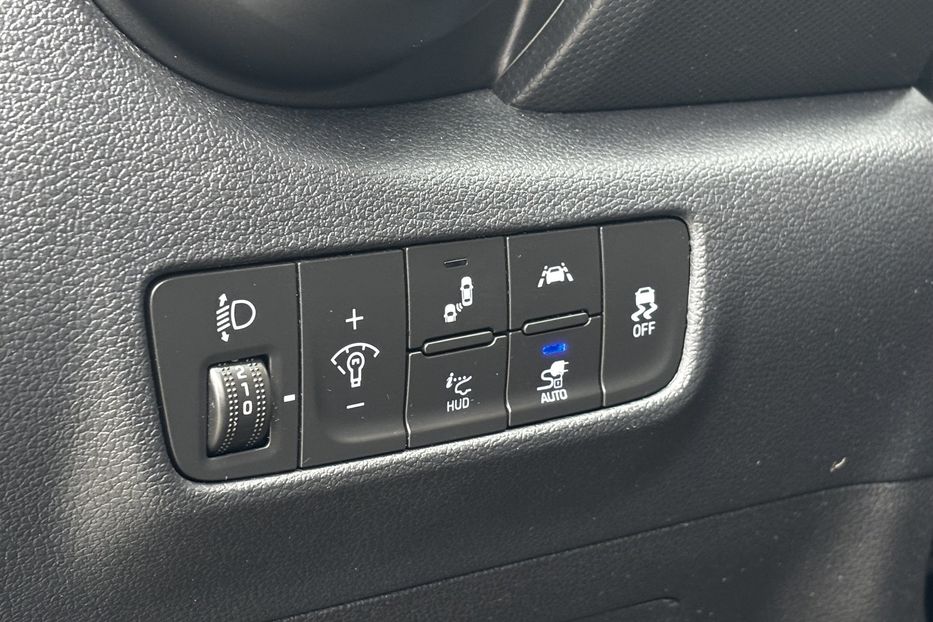 Продам Hyundai Kona 64 KW авто у Львові  2020 года в Львове