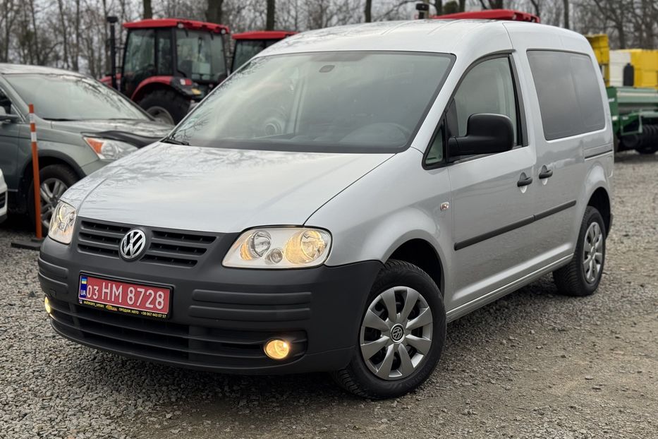 Продам Volkswagen Caddy пасс. 2009 года в г. Умань, Черкасская область