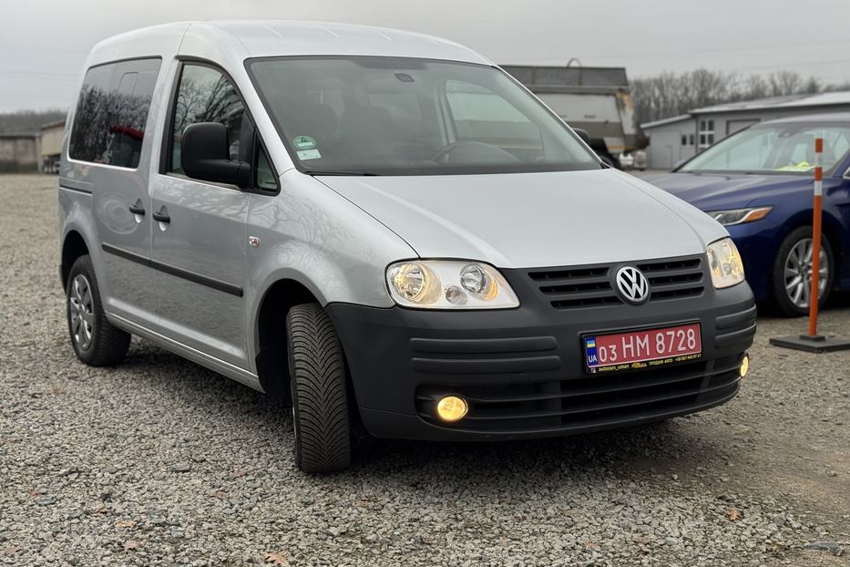 Продам Volkswagen Caddy пасс. 2009 года в г. Умань, Черкасская область