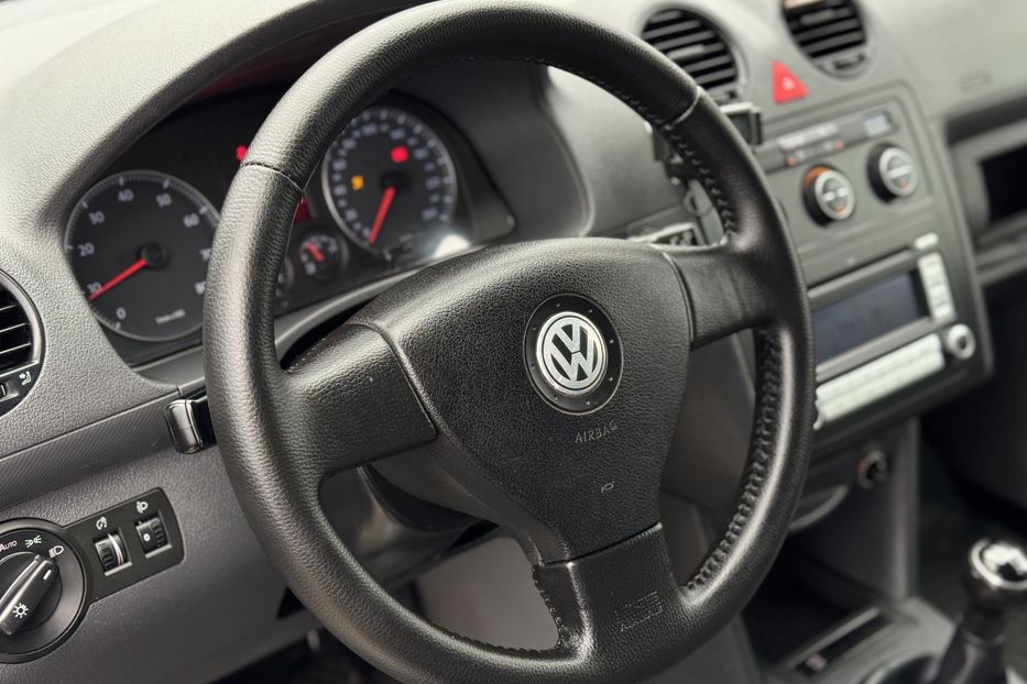 Продам Volkswagen Caddy пасс. 2009 года в г. Умань, Черкасская область