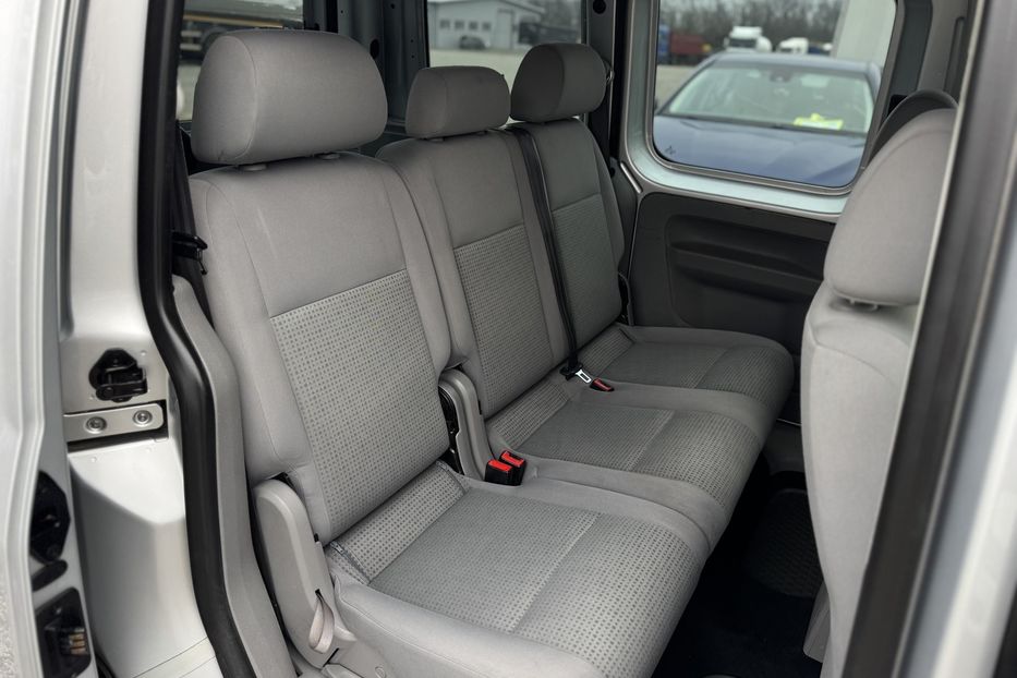 Продам Volkswagen Caddy пасс. 2009 года в г. Умань, Черкасская область