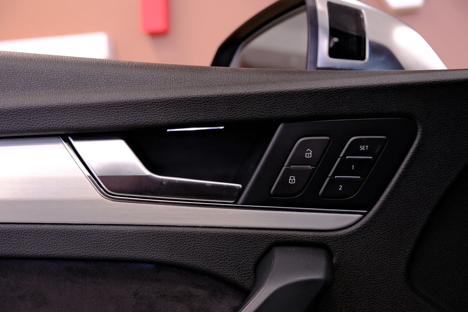 Продам Audi SQ 5 2018 года в Одессе