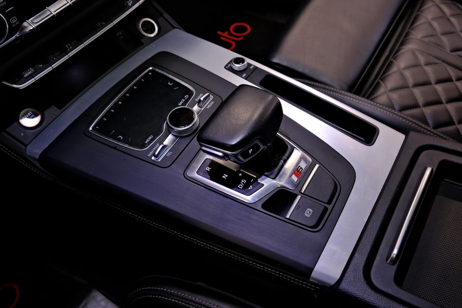 Продам Audi SQ 5 2018 года в Одессе