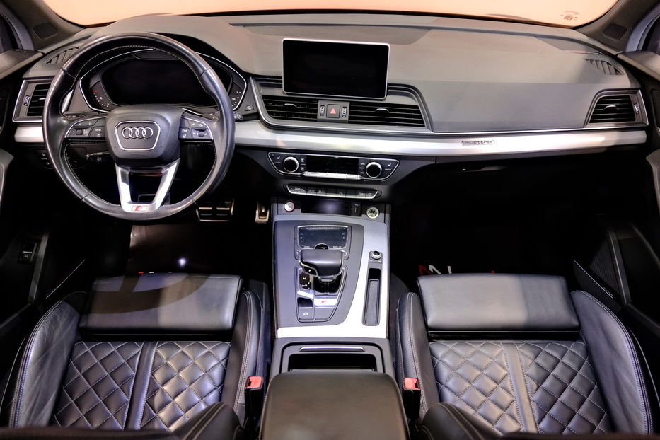 Продам Audi SQ 5 2018 года в Одессе