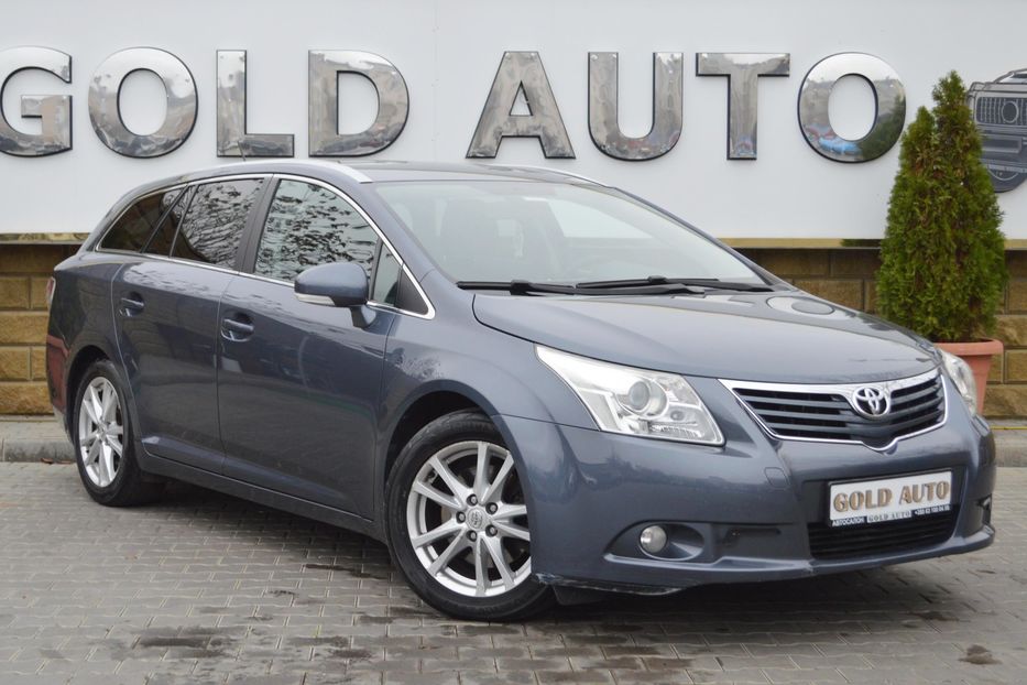 Продам Toyota Avensis 2010 года в Одессе