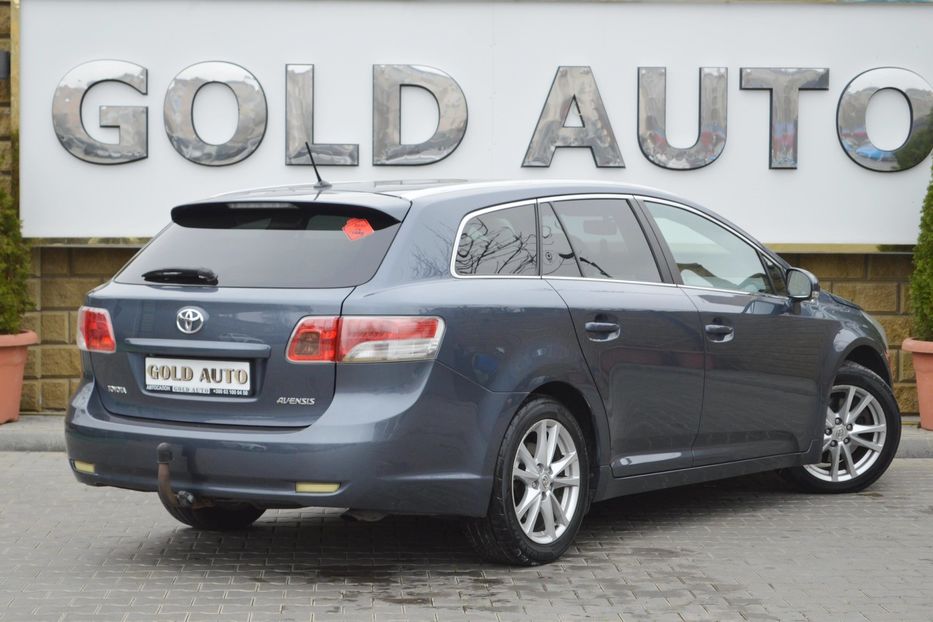 Продам Toyota Avensis 2010 года в Одессе